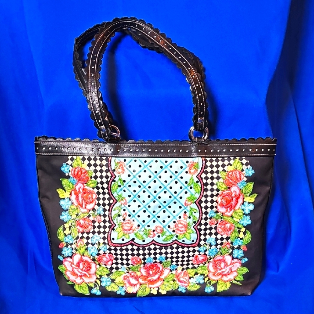 Isabella Fiori Black leather and Beaded Bag
